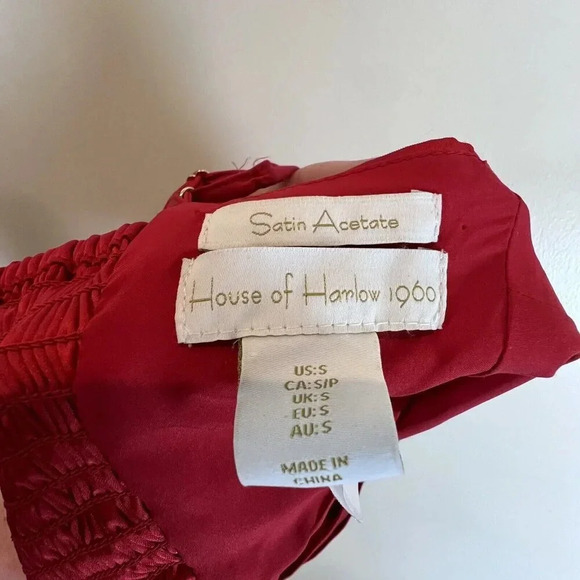House of Harlow 1960 Red Satin Crop Top Adjustable Spaghetti Straps Size Small - Picture 8 of 9
